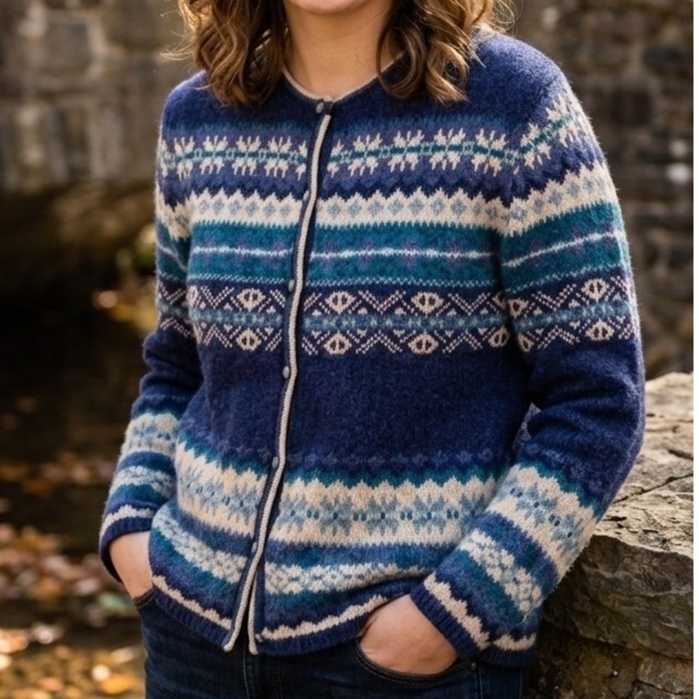 Erika & Co Petites Navy Blue Fair Isle Button Cardigan Sweater PM Cottagecore